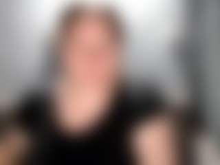 candycream17's Live Sex Cam Show