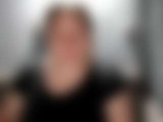 candycream17's Live Sex Cam Show