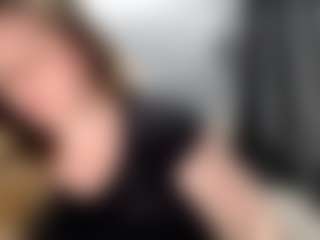 Live cam show with candycream17 - Amateur on Camsoda