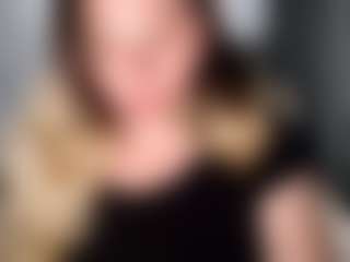 Live cam show with candycream17 - Green Eyes on Camsoda