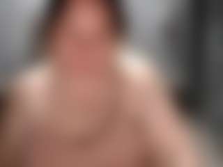 Live cam show with candycream17 - Green Eyes on Camsoda