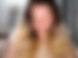candycream17's Live Sex Cam Show
