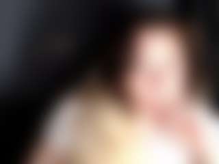 candycream17's Live Sex Cam Show