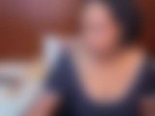 Live cam show with ChannelBrunnette - Ebony on CamClone | united states