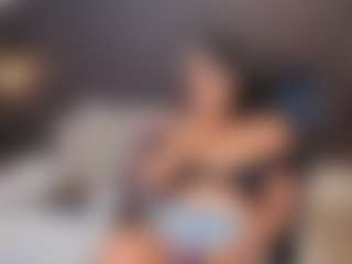 Live cam show with TammyLynn - Natural on CamClone