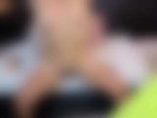 Live cam show with TammyLynn - Middle Aged on Dolls Live
