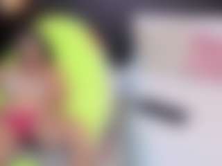 Live cam show with TammyLynn - Small Tits Mature on liverealitysex.com