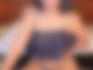 Live cam show with TammyLynn - Latina on Camsoda