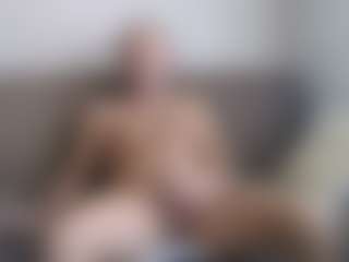 Live cam show with Buck Wessle - Genital Piercings on Camming Site
