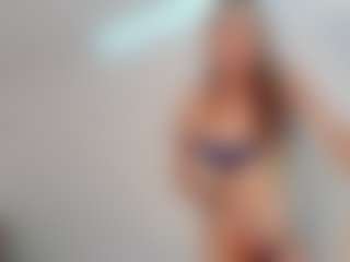 nicoledollts's Live Sex Cam Show