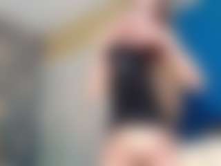 nicoledollts's Live Sex Cam Show