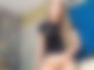 nicoledollts's Live Sex Cam Show