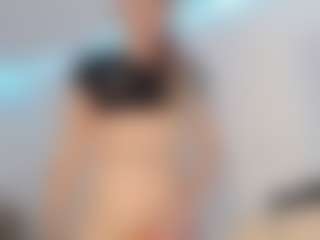 Live cam show with nicoledollts - Gray Eyes on Camsoda