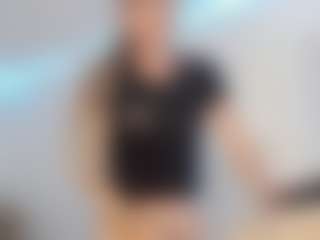Live cam show with nicoledollts - Blue Eyes on Free Soda