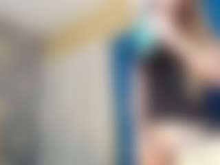 Live cam show with nicoledollts - Colombia on Dolls Live