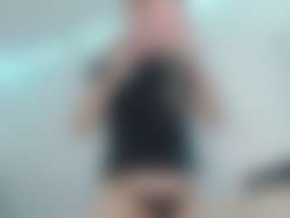 Live cam show with nicoledollts - HD on liverealitysex.com