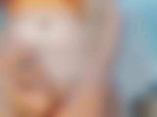 Live cam show with nicoledollts - Blonde Hair on Camsoda