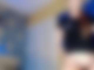 Live cam show with nicoledollts - Blonde Hair on CamSodaAdn