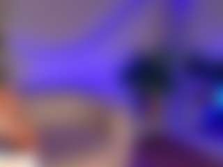 Live cam show with Alahia-Dangelo - Facial Piercings on livesuperchat.net