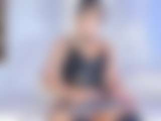 Live cam show with Alahia-Dangelo - Facial Piercings on Cam Slut