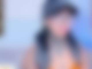 Live cam show with Alahia-Dangelo - Green Eyes on livesuperchat.net