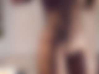 Live cam show with Alahia-Dangelo - Neon Hair on xplaylive.com