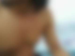 Live cam show with holycode - Brown Eyes on Gym Cam Girls