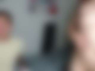Live cam show with Ivy and Sam - Eating Pussy on googirlz