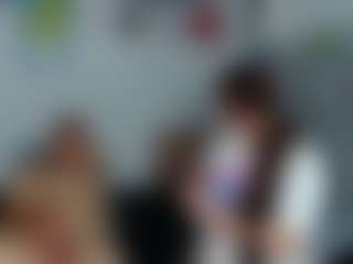 Live cam show with Ivy and Sam - Cum on Camsoda