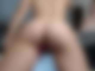 Live cam show with yuumiii - Thong on Milfs Live