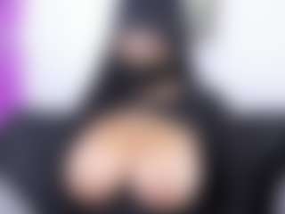 Live cam show with Zulema-Parvin - Arabic on Fling VIP Chat