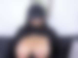 Live cam show with Zulema-Parvin - Arab on Camsoda