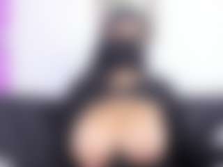 Zulema-Parvin's Live Sex Cam Show