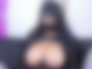 Live cam show with Zulema-Parvin - Grandes Tetas on liverealitysex.com