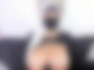 Zulema-Parvin's Live Sex Cam Show
