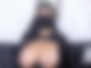 Zulema-Parvins Live-Sex-Cam-Show