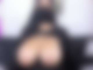 Zulema-Parvin's Live Sex Cam Show