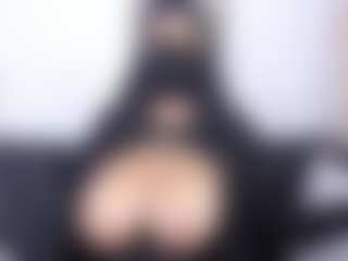 Zulema-Parvin's Live Sex Cam Show
