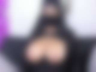 Zulema-Parvin's Live Sex Cam Show