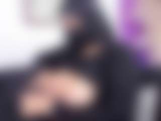 Zulema-Parvin's Live Sex Cam Show