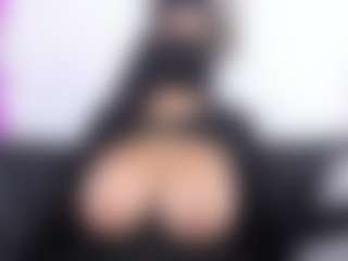 Live cam show with Zulema-Parvin - Schoolgirl on Lustler