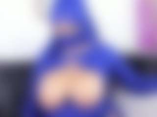 Live cam show with Zulema-Parvin - Schoolgirl on Camsoda