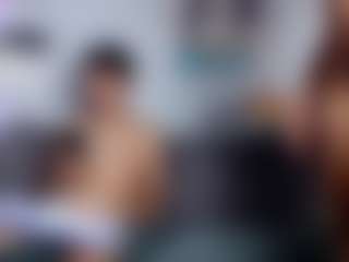 Live cam show with Jessicarogger - Huge on liverealitysex.com