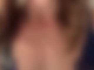 AAAPleaser's Live Sex Cam Show