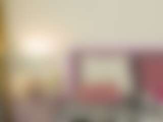 AlishaPakari's Live Sex Cam Show