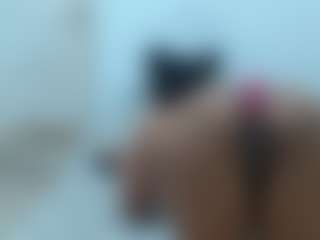 Live cam show with Lulu-liz - Lactation on Camsoda