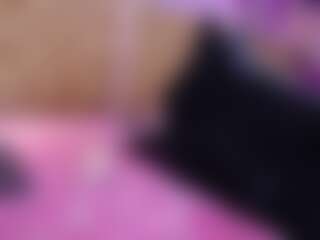 Live cam show with MissDamn - Blackcock on Camsoda