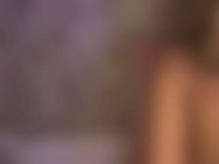 Live cam show with rayemillian - Curvy on Mixed Magazine Live