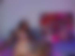 Live cam show with seduisant - Tease on Camsoda
