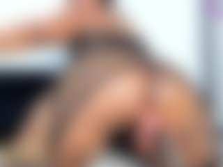 Show de cam en direct avec chuiquihornymature - Mature sur Camsoda